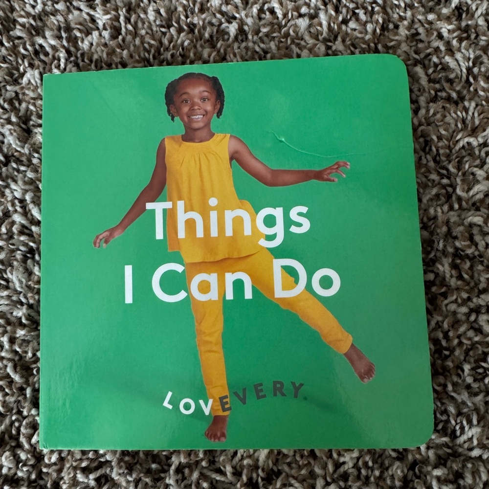 Lovevery board book 📖